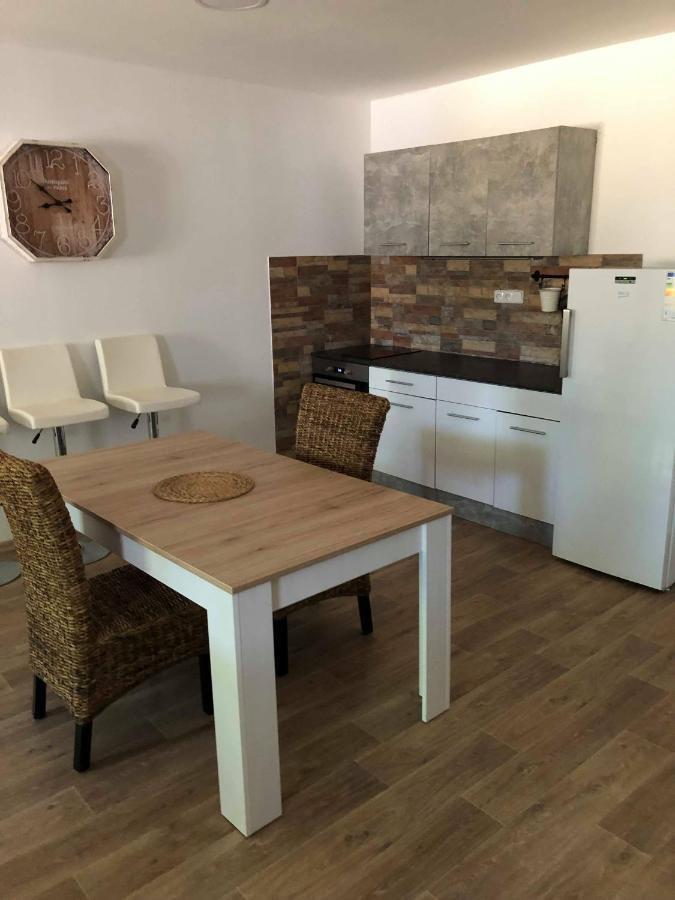 Apartmany Doris Litomerice Ngoại thất bức ảnh