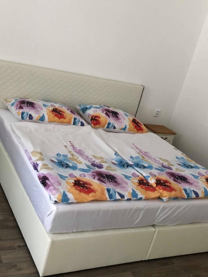 Apartmany Doris Litomerice Ngoại thất bức ảnh